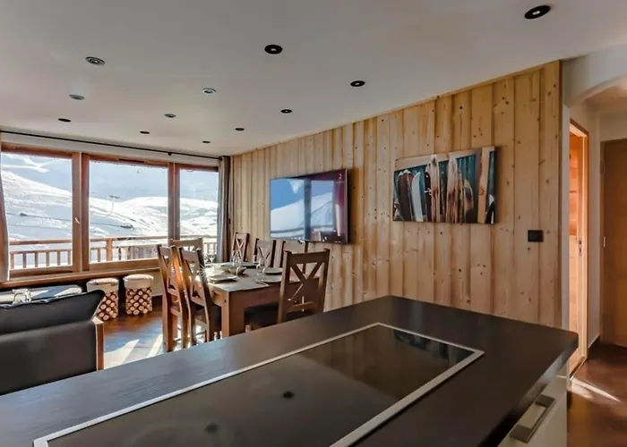 Val Thorens: Superbe 8 Pers, Proche Pistes Et Commerces - Fr-1-637-31 Val Thorens