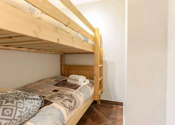 Apartment Val Thorens: Superbe 8 Pers, Proche Pistes Et Commerces - Fr-1-637-31 Val Thorens