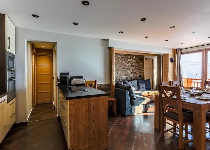 Val Thorens: Superbe 8 Pers, Proche Pistes Et Commerces - Fr-1-637-31 Apartment Val Thorens